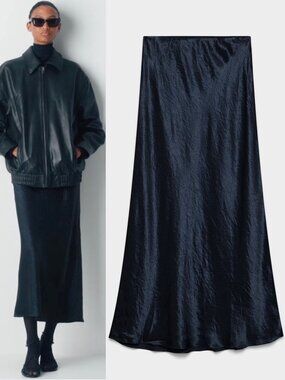 Aritzia Babaton Slip Satin Maxi Skirt Admiral Navy Blue Size 6